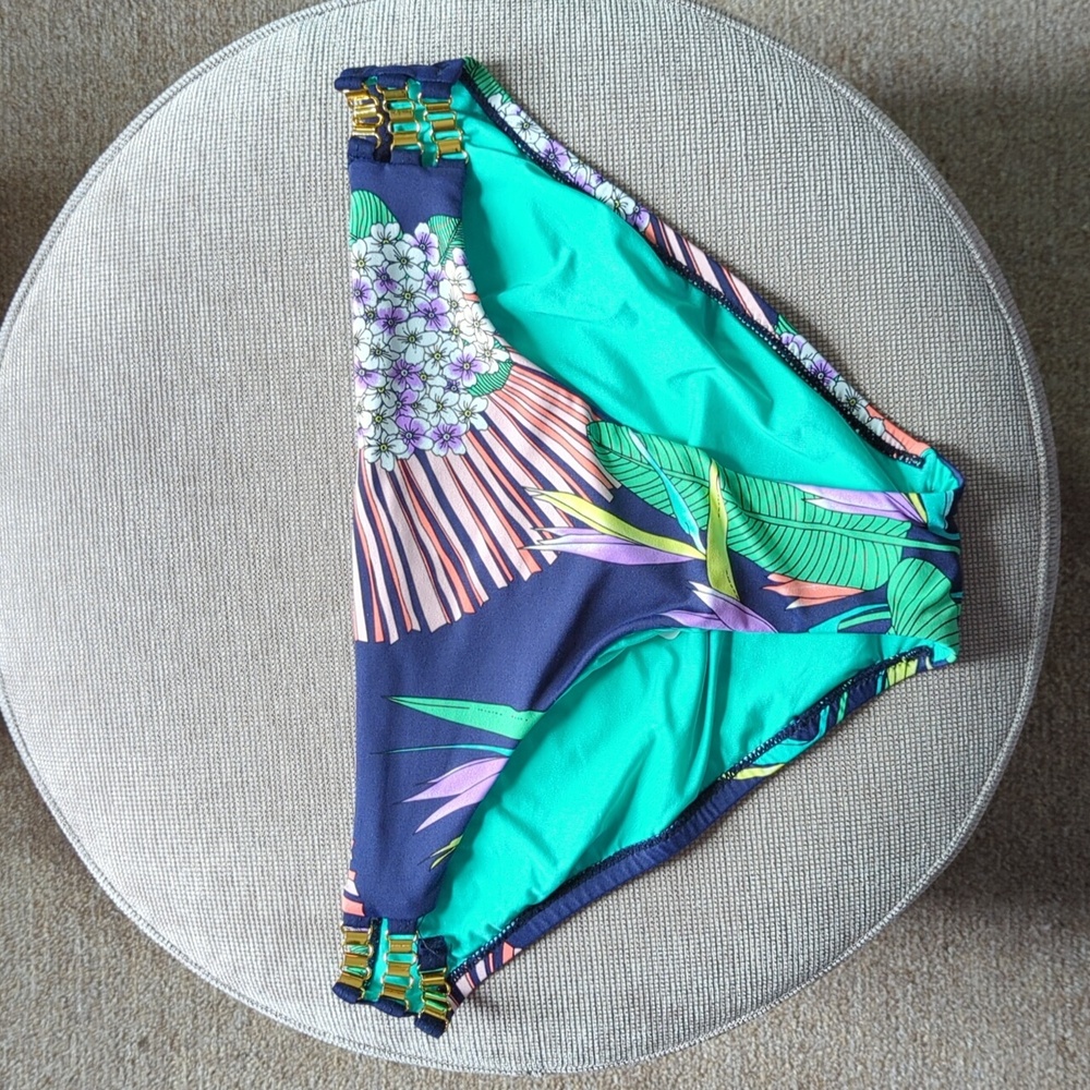 Trina Turk Bling Bikini Bottoms Gold Chain *FLAWS* Swim & Spa Collection 10